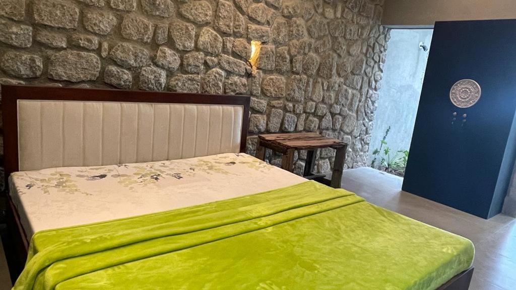 Antharyamin Hotel Thiruvananthapuram Екстериор снимка