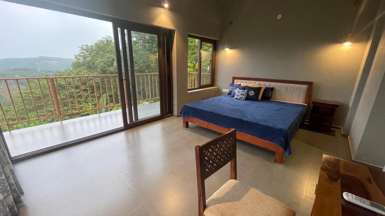 Antharyamin Hotel Thiruvananthapuram Екстериор снимка