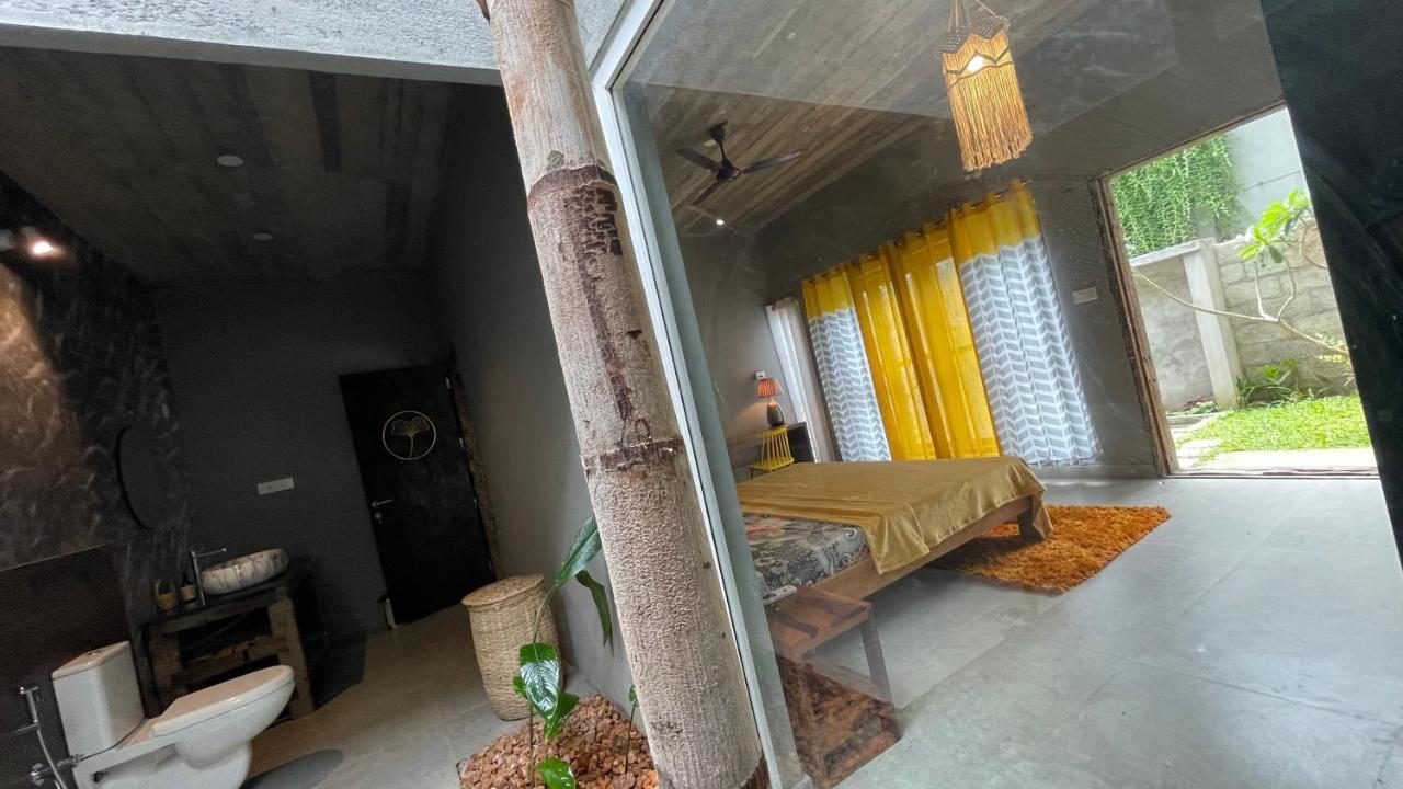 Antharyamin Hotel Thiruvananthapuram Екстериор снимка